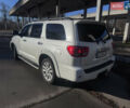 Белый Тойота Секвойя, объемом двигателя 5.7 л и пробегом 200 тыс. км за 21000 $, фото 4 на Automoto.ua