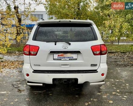 Тойота Секвойя 2008 в Киеве на Automoto.ua Белый Тойота Секвойя, объемом двигателя 5.7 л и пробегом 195 тыс. км за 19990 $, фото 14 на Automoto.ua