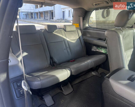 Белый Тойота Секвойя, объемом двигателя 5.7 л и пробегом 200 тыс. км за 21000 $, фото 21 на Automoto.ua