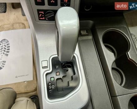 Тойота Секвойя 2008 в Киеве на Automoto.ua Белый Тойота Секвойя, объемом двигателя 5.7 л и пробегом 195 тыс. км за 19990 $, фото 37 на Automoto.ua