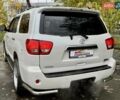 Тойота Секвойя 2008 в Киеве на Automoto.ua Белый Тойота Секвойя, объемом двигателя 5.7 л и пробегом 195 тыс. км за 19990 $, фото 10 на Automoto.ua