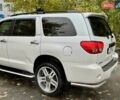 Тойота Секвойя 2008 в Киеве на Automoto.ua Белый Тойота Секвойя, объемом двигателя 5.7 л и пробегом 195 тыс. км за 19990 $, фото 9 на Automoto.ua