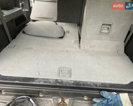 Белый Тойота Секвойя, объемом двигателя 5.7 л и пробегом 338 тыс. км за 21000 $, фото 10 на Automoto.ua