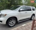 Белый Тойота Секвойя, объемом двигателя 5.7 л и пробегом 341 тыс. км за 24999 $, фото 15 на Automoto.ua