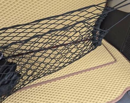 Білий Тойота Секвойя, об'ємом двигуна 5.7 л та пробігом 295 тис. км за 26500 $, фото 24 на Automoto.ua