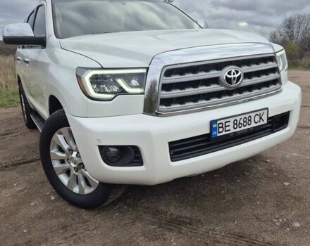 Білий Тойота Секвойя, об'ємом двигуна 5.7 л та пробігом 295 тис. км за 26500 $, фото 2 на Automoto.ua