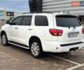 Белый Тойота Секвойя, объемом двигателя 5.7 л и пробегом 278 тыс. км за 20500 $, фото 2 на Automoto.ua