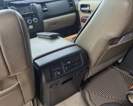 Білий Тойота Секвойя, об'ємом двигуна 5.7 л та пробігом 295 тис. км за 26500 $, фото 14 на Automoto.ua