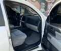 Белый Тойота Секвойя, объемом двигателя 5.66 л и пробегом 280 тыс. км за 23500 $, фото 16 на Automoto.ua