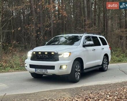Белый Тойота Секвойя, объемом двигателя 5.7 л и пробегом 268 тыс. км за 26999 $, фото 20 на Automoto.ua