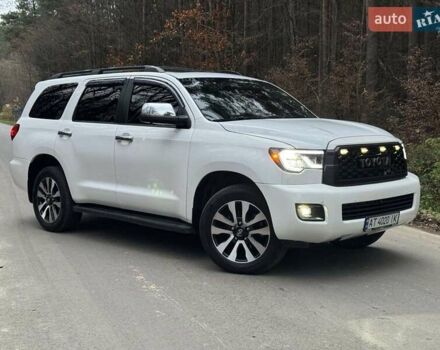 Белый Тойота Секвойя, объемом двигателя 5.7 л и пробегом 268 тыс. км за 26999 $, фото 17 на Automoto.ua