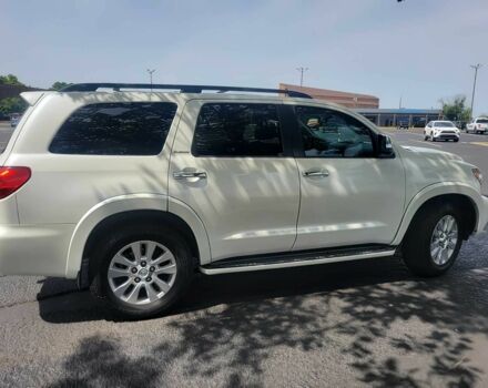 Тойота Секвойя 2014 в Кропивницком (Кировограде) на Automoto.ua Белый Тойота Секвойя, объемом двигателя 5.7 л и пробегом 86 тыс. км за 20000 $, фото 7 на Automoto.ua