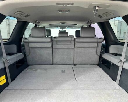 Білий Тойота Секвойя, об'ємом двигуна 5.7 л та пробігом 215 тис. км за 23500 $, фото 16 на Automoto.ua