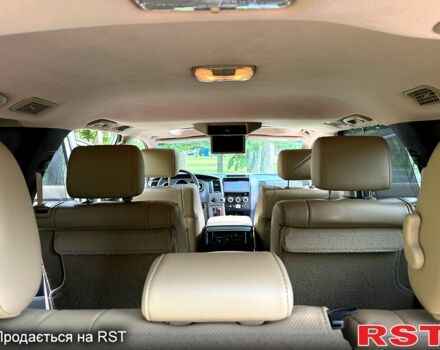 Белый Тойота Секвойя, объемом двигателя 5.7 л и пробегом 215 тыс. км за 23999 $, фото 8 на Automoto.ua