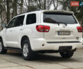 Белый Тойота Секвойя, объемом двигателя 5.7 л и пробегом 213 тыс. км за 25500 $, фото 8 на Automoto.ua