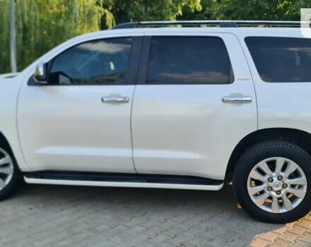Білий Тойота Секвойя, об'ємом двигуна 5.7 л та пробігом 165 тис. км за 39800 $, фото 2 на Automoto.ua