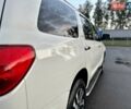 Белый Тойота Секвойя, объемом двигателя 5.66 л и пробегом 178 тыс. км за 37500 $, фото 5 на Automoto.ua