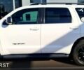Белый Тойота Секвойя, объемом двигателя 5.7 л и пробегом 85 тыс. км за 53500 $, фото 5 на Automoto.ua