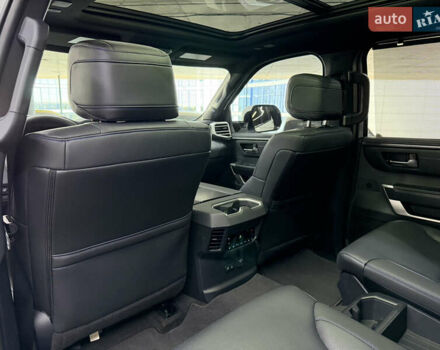 Тойота Секвойя 2023 в Одессе на Automoto.ua Белый Тойота Секвойя, объемом двигателя 3.45 л и пробегом 16 тыс. км за 113000 $, фото 22 на Automoto.ua