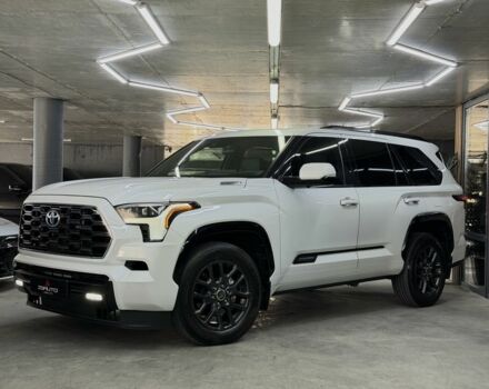 Белый Тойота Секвойя, объемом двигателя 3.5 л и пробегом 16 тыс. км за 113000 $, фото 6 на Automoto.ua