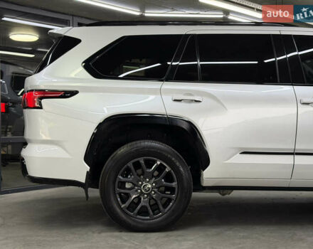 Тойота Секвойя 2023 в Одессе на Automoto.ua Белый Тойота Секвойя, объемом двигателя 3.45 л и пробегом 16 тыс. км за 113000 $, фото 17 на Automoto.ua