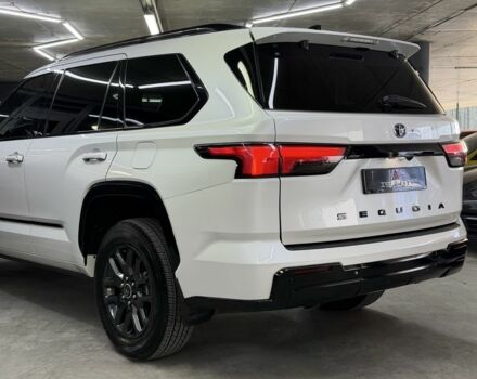 Белый Тойота Секвойя, объемом двигателя 3.5 л и пробегом 16 тыс. км за 113000 $, фото 15 на Automoto.ua