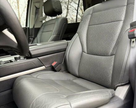 Белый Тойота Секвойя, объемом двигателя 3.45 л и пробегом 36 тыс. км за 92900 $, фото 12 на Automoto.ua