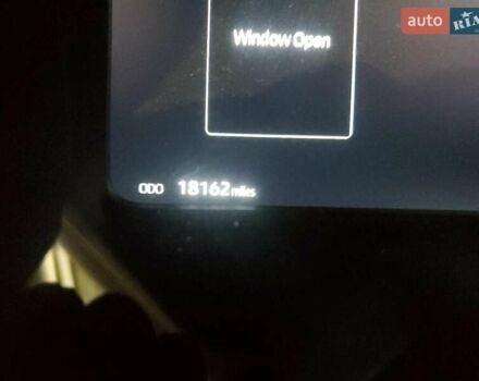 Белый Тойота Секвойя, объемом двигателя 0 л и пробегом 28 тыс. км за 90000 $, фото 8 на Automoto.ua