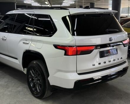 Белый Тойота Секвойя, объемом двигателя 3.5 л и пробегом 16 тыс. км за 113000 $, фото 13 на Automoto.ua