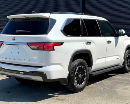 Белый Тойота Секвойя, объемом двигателя 3.4 л и пробегом 12 тыс. км за 30000 $, фото 4 на Automoto.ua