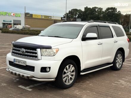 Белый Тойота Секвойя, объемом двигателя 5.7 л и пробегом 278 тыс. км за 22000 $, фото 1 на Automoto.ua