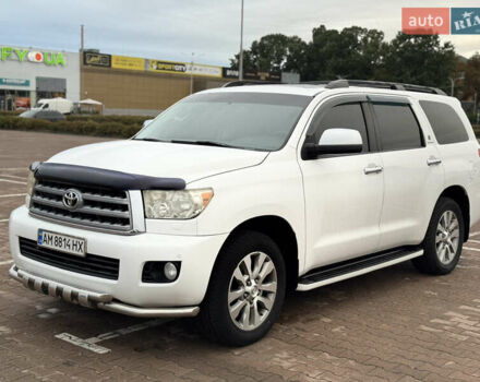 Белый Тойота Секвойя, объемом двигателя 5.7 л и пробегом 278 тыс. км за 20500 $, фото 1 на Automoto.ua
