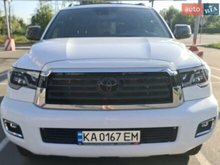 Тойота Секвойя 2019 у Києві на Automoto.ua Білий Тойота Секвойя, об'ємом двигуна 5.7 л та пробігом 91 тис. км за 49900 $, фото 1 на Automoto.ua