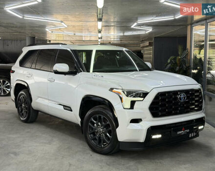 Тойота Секвойя 2023 в Одессе на Automoto.ua Белый Тойота Секвойя, объемом двигателя 3.45 л и пробегом 16 тыс. км за 113000 $, фото 1 на Automoto.ua