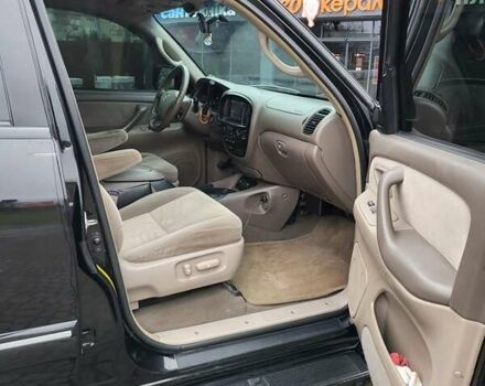 Черный Тойота Секвойя, объемом двигателя 4.7 л и пробегом 269 тыс. км за 15900 $, фото 12 на Automoto.ua