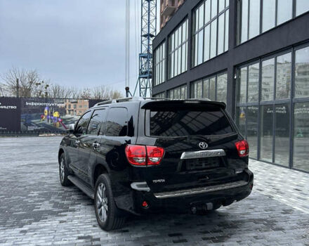Чорний Тойота Секвойя, об'ємом двигуна 5.66 л та пробігом 240 тис. км за 26000 $, фото 5 на Automoto.ua