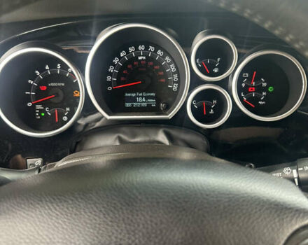 Черный Тойота Секвойя, объемом двигателя 5.7 л и пробегом 211 тыс. км за 22500 $, фото 46 на Automoto.ua