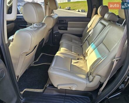 Чорний Тойота Секвойя, об'ємом двигуна 5.66 л та пробігом 310 тис. км за 21500 $, фото 10 на Automoto.ua