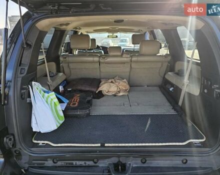 Чорний Тойота Секвойя, об'ємом двигуна 5.66 л та пробігом 310 тис. км за 21500 $, фото 15 на Automoto.ua