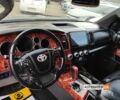 Черный Тойота Секвойя, объемом двигателя 5.7 л и пробегом 386 тыс. км за 22700 $, фото 12 на Automoto.ua