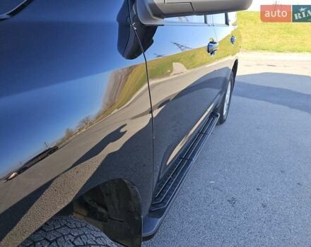 Чорний Тойота Секвойя, об'ємом двигуна 5.66 л та пробігом 310 тис. км за 21500 $, фото 8 на Automoto.ua