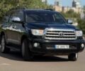 Черный Тойота Секвойя, объемом двигателя 5.7 л и пробегом 182 тыс. км за 17500 $, фото 3 на Automoto.ua