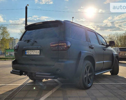 Черный Тойота Секвойя, объемом двигателя 5.6 л и пробегом 250 тыс. км за 32999 $, фото 40 на Automoto.ua