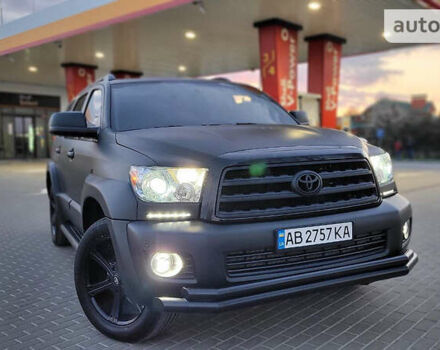 Черный Тойота Секвойя, объемом двигателя 5.6 л и пробегом 250 тыс. км за 32999 $, фото 16 на Automoto.ua