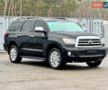 Черный Тойота Секвойя, объемом двигателя 5.66 л и пробегом 241 тыс. км за 23000 $, фото 2 на Automoto.ua