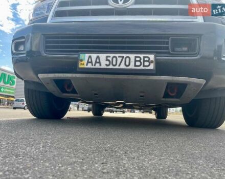 Чорний Тойота Секвойя, об'ємом двигуна 5.66 л та пробігом 224 тис. км за 22500 $, фото 24 на Automoto.ua