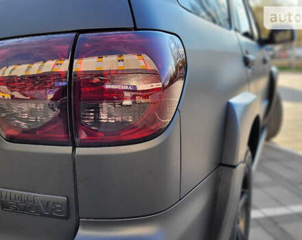 Черный Тойота Секвойя, объемом двигателя 5.6 л и пробегом 250 тыс. км за 32999 $, фото 45 на Automoto.ua