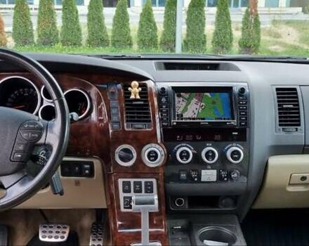Черный Тойота Секвойя, объемом двигателя 5.7 л и пробегом 263 тыс. км за 22999 $, фото 33 на Automoto.ua