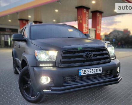 Черный Тойота Секвойя, объемом двигателя 5.6 л и пробегом 250 тыс. км за 32999 $, фото 11 на Automoto.ua