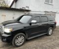 Черный Тойота Секвойя, объемом двигателя 5.7 л и пробегом 328 тыс. км за 19500 $, фото 1 на Automoto.ua